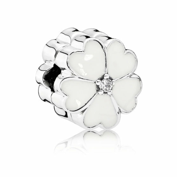 Pandora Retired Mother's Day White Primrose Flower Clip Charm - Picture 1 of 5